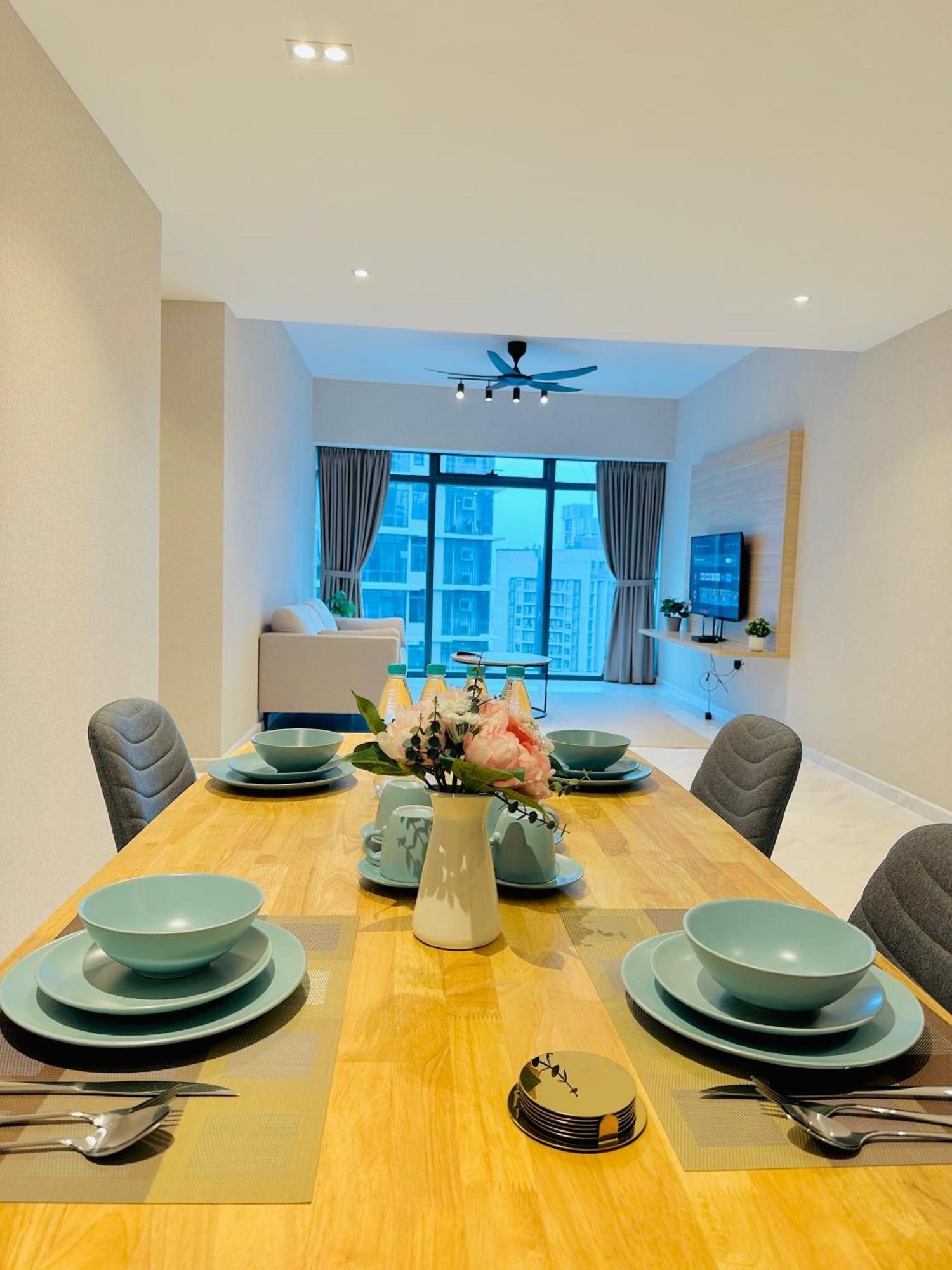 Eaton Residence Klcc Kuala Lumpur Exterior photo