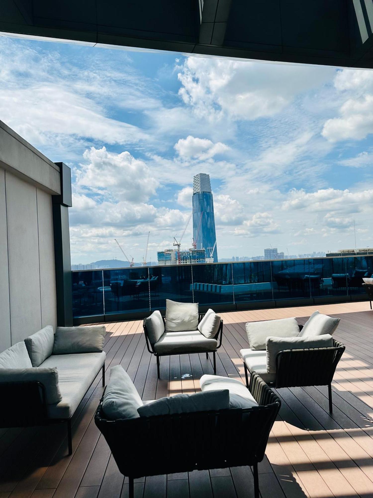 Eaton Residence Klcc Kuala Lumpur Exterior photo